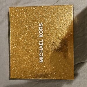 Michael Kors 6-in-1 Reversible Belt Set